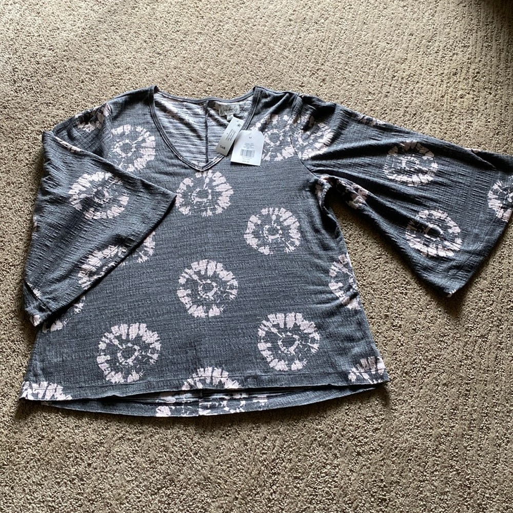 Wonderly Grey print V Neck with Bell Sleeves, Mediu